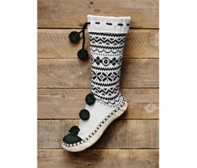 Patron crochet gratuit Chaussons jacquard pompons Iden