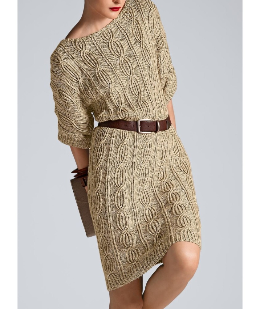 Patron tricot gratuit Robe à torsades manches courtes