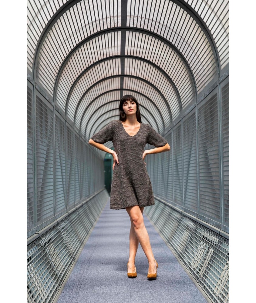 Patron tricot gratuit Robe évasée bustier col V