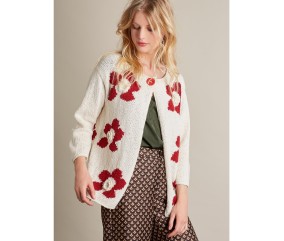 Patron crochet gratuit Gilet à fleurs crochetées en 3D
