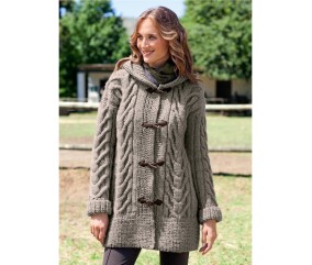 Patron tricot gratuit Manteau à capuche Domitile