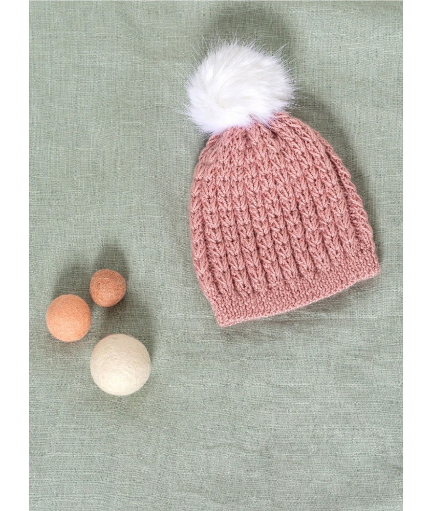 Patron tricot gratuit Bonnet pompon fourrure Clarisse