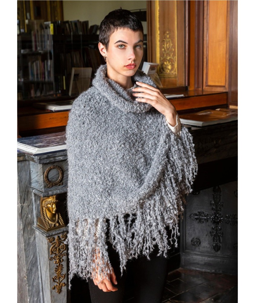 Patron tricot gratuit Poncho à franges Zabou