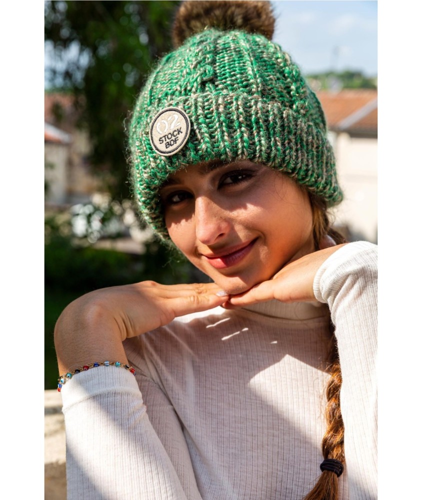 Patron tricot gratuit Bonnet mixte à torsades Julian