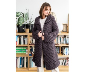 Patron tricot gratuit Long manteau à basques
