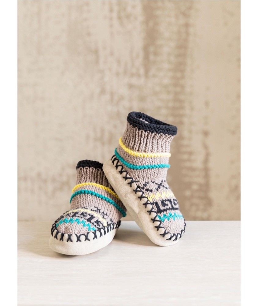 Patron tricot gratuit Chaussons enfant jacquard