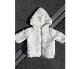 Patron tricot gratuit Manteau fourrure à capuche