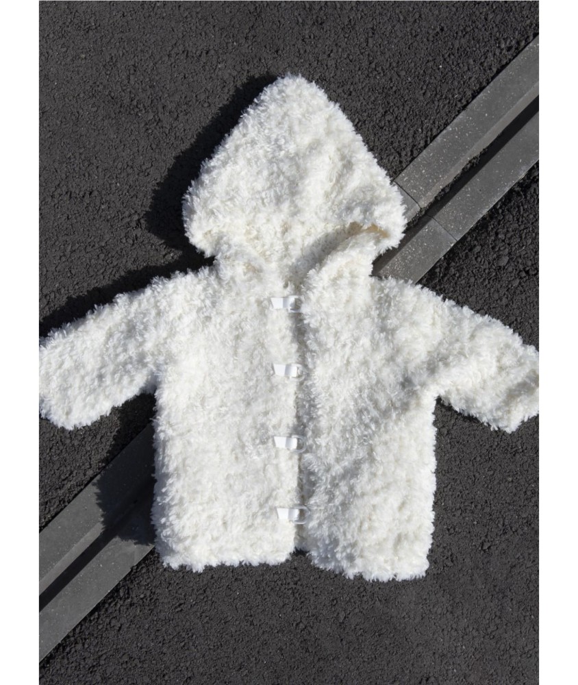 Patron tricot gratuit Manteau fourrure à capuche