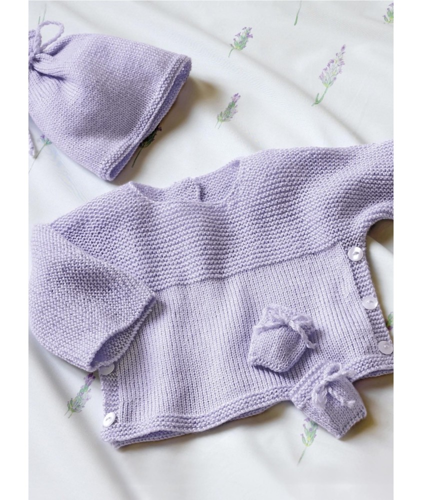 Patron tricot gratuit Brassière, bonnet et moufles