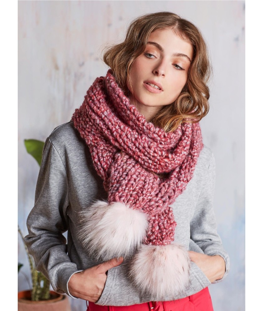 Patron tricot gratuit Grande écharpe à pompons