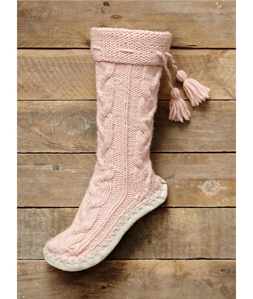 Patron tricot gratuit Chaussons Liens Pompons