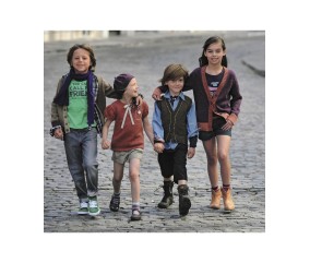 E-MODELE ENFANT - PULL MANCHES COURTES ET BÉRET LAURINE - BERGÈRE DE FRANCE