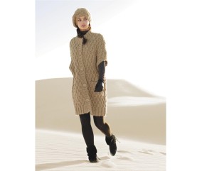 E-MODELE FEMME - MANTEAU SANS MANCHES ET BÉRET NICOLE - BERGÈRE DE FRANCE
