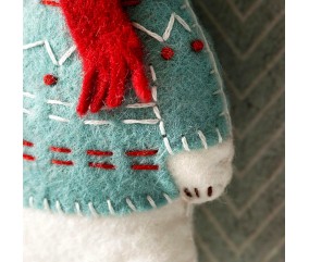 Mini kit feutrine Corinne Lapierre - Ours polaire - pull brodé