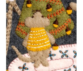 Kit broderie feutrine Corinne Lapierre - Noël famille souris - souris au sapin