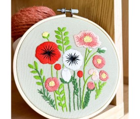 Kit broderie débutant Milpoint - Bouquet champêtre - détail de la broderie