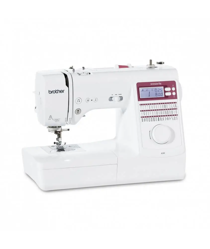 Brother Innov-Is A50 - vue d'ensemble avec accessoires fournis