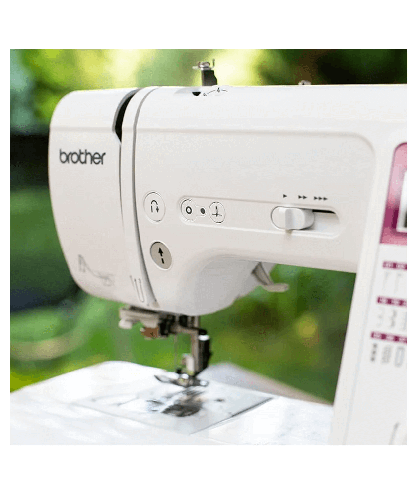 Brother Innov-Is A50 - accessoires inclus et pieds presseurs